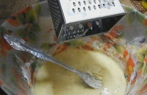 Пошаговый рецепт жареных кабачков в кляре на сковородке — фотки прилагаются